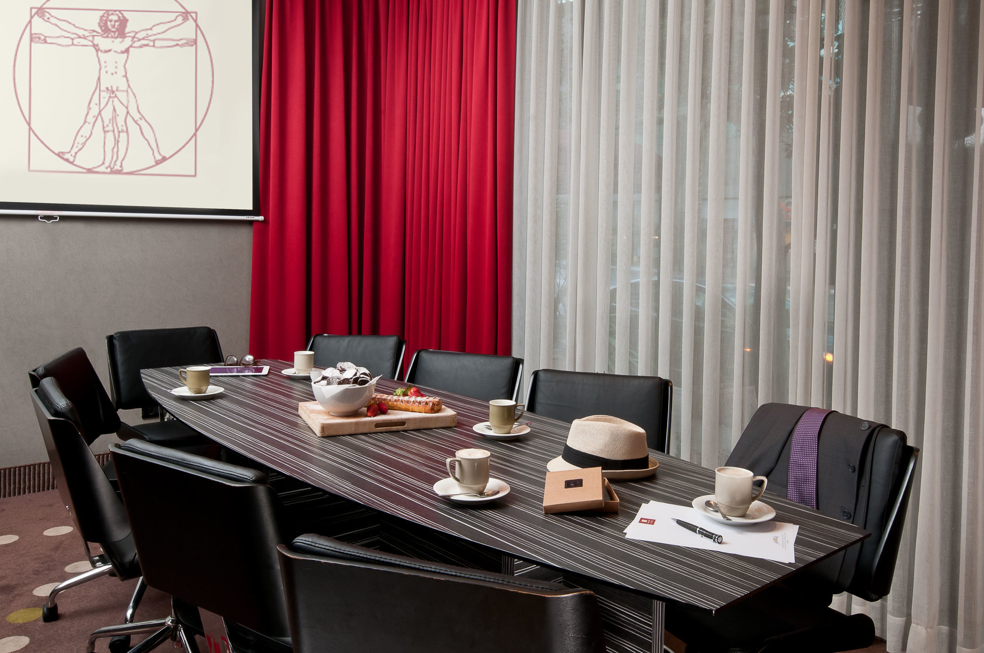 特拉维夫莱昂纳多城市大厦酒店 Giv'atayim 外观 照片 Meeting room