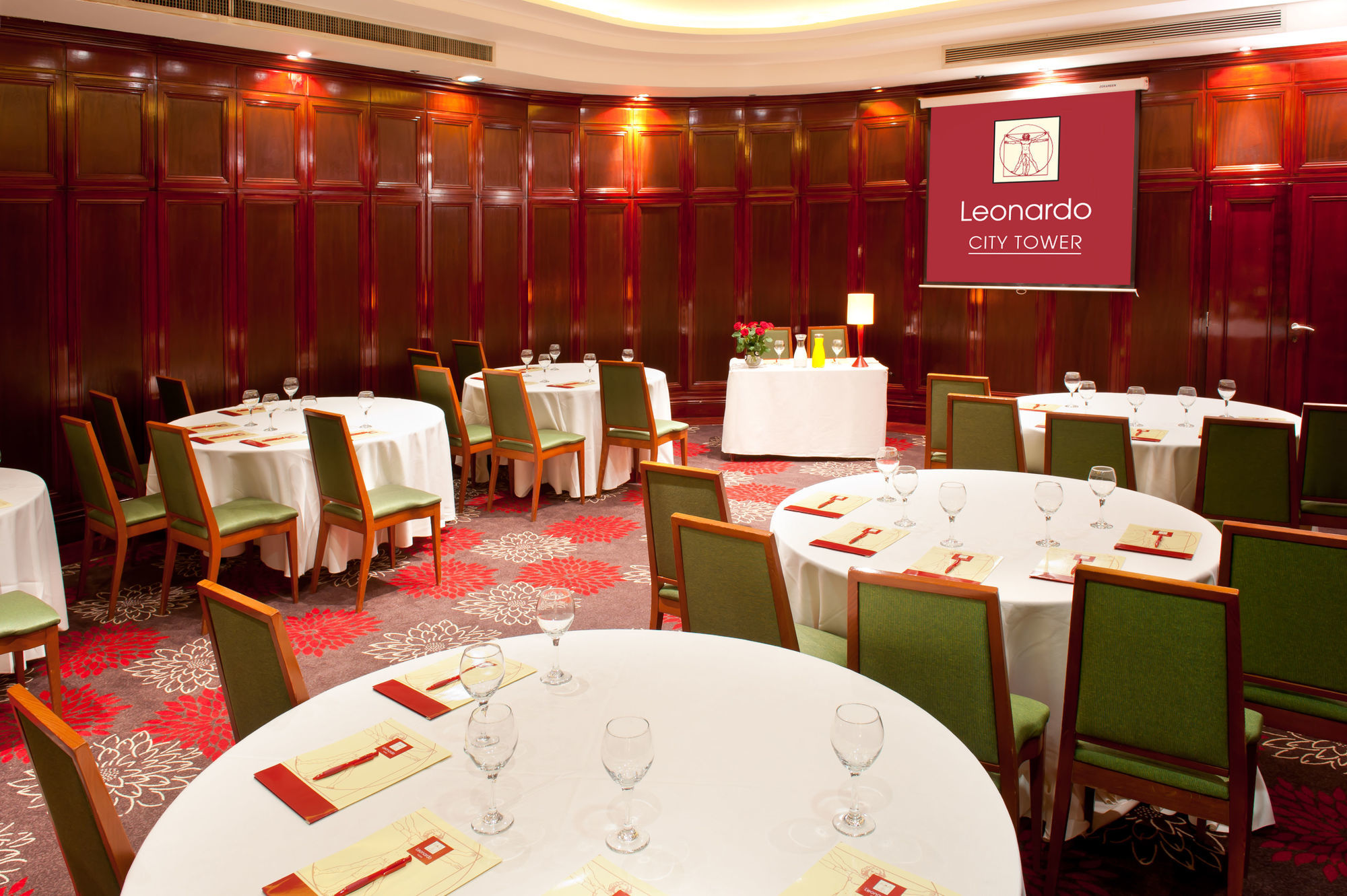 特拉维夫莱昂纳多城市大厦酒店 Giv'atayim 外观 照片 The Leonardo City Towers meeting room