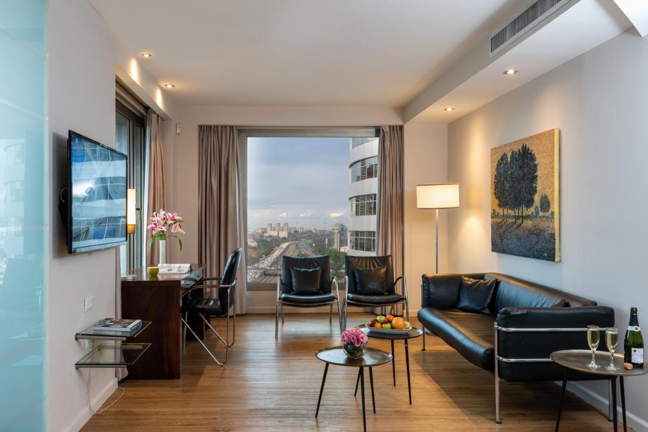 特拉维夫莱昂纳多城市大厦酒店 Giv'atayim 外观 照片 A suite at the hotel